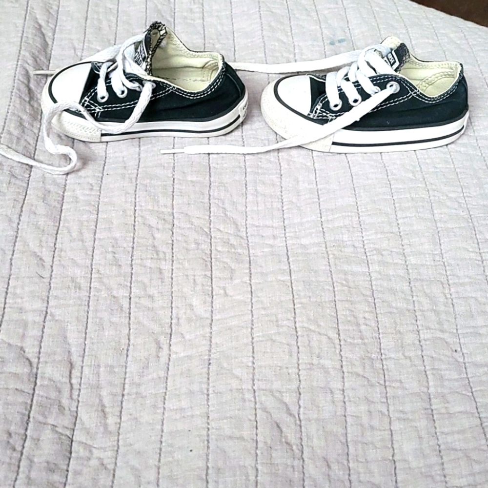 All Star Converse - Picture 2 of 5